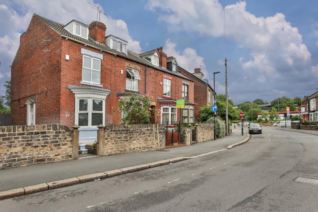 Refurbished Plush Property Great Transport Links Sheffield Eksteriør bilde